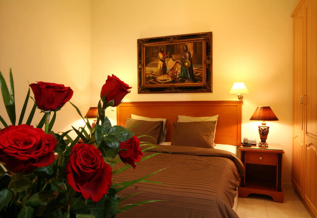 Khalidia Hotel Apartments Dubai Room photo